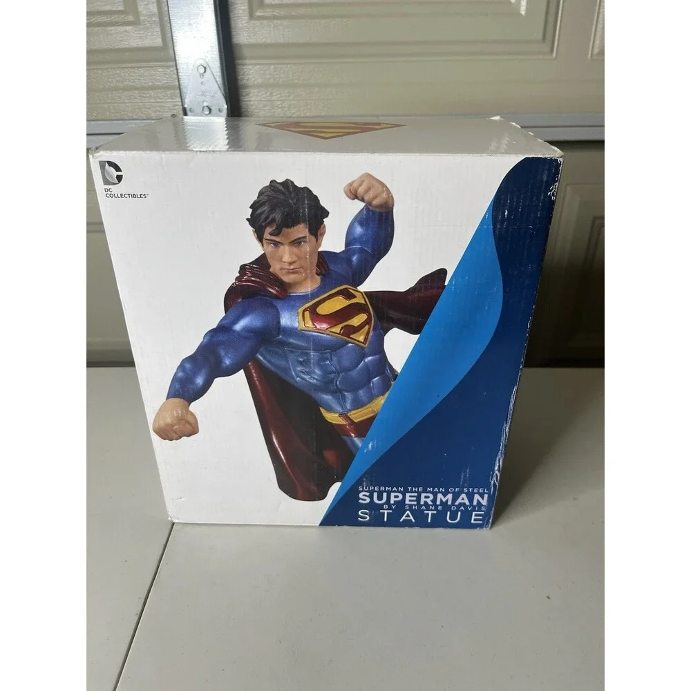 Superman The Man Of Steel Kenneth Rocafort Statue DC Collectibles 1538/5200